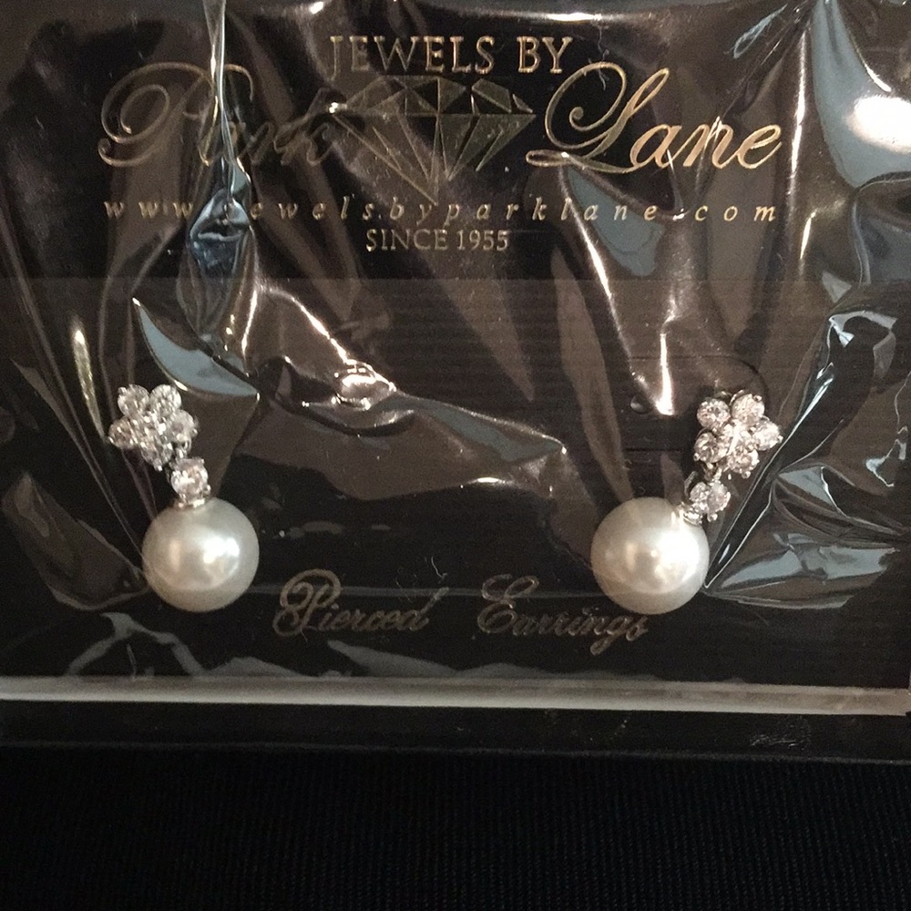 Jewels by Park Lane Pierced Earrings